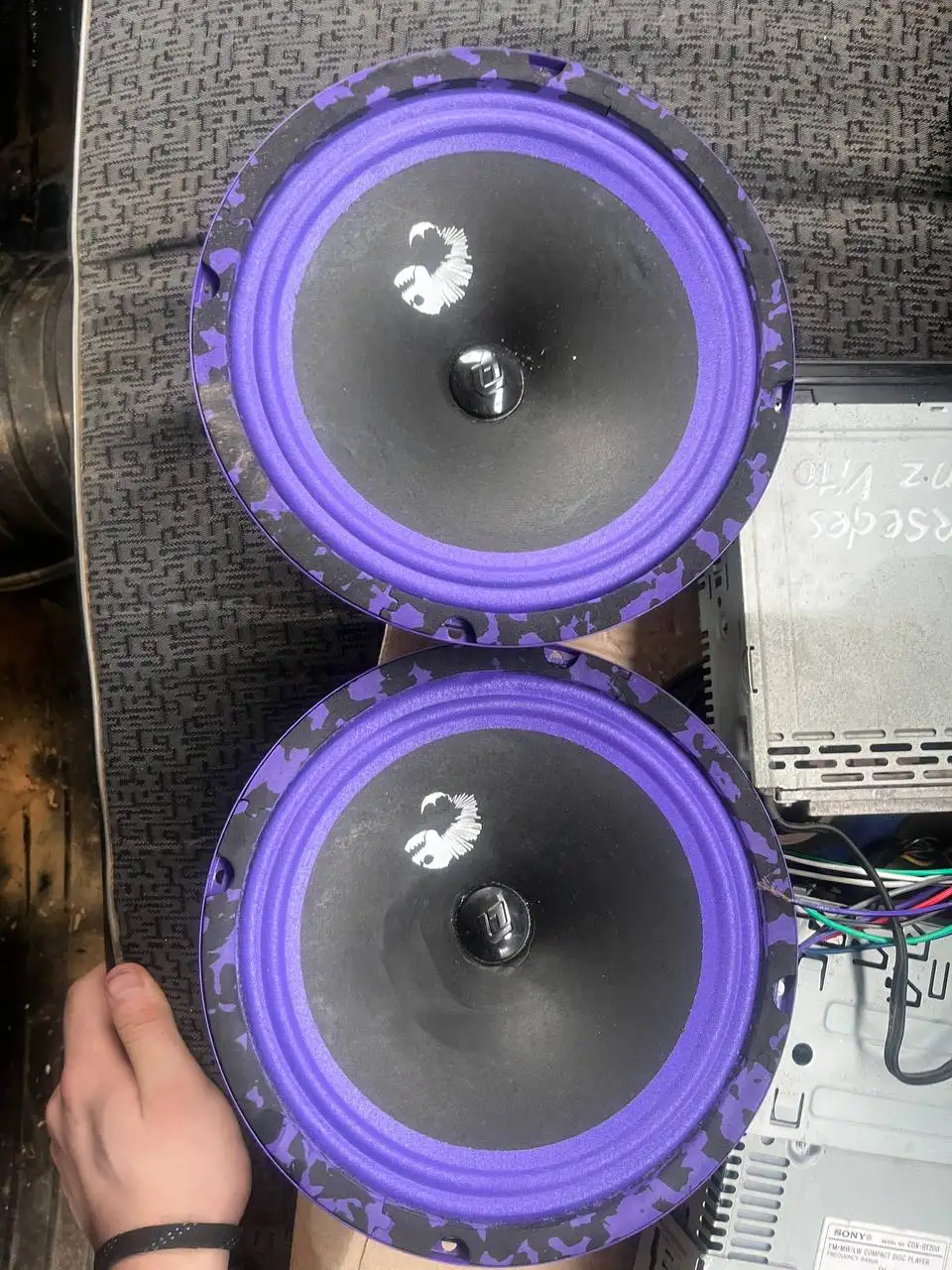 Продажа автомобильного аккумулятора Аком 60 и динамиков Dl пираньи 20 - Запчасти (Авто) в Вологда