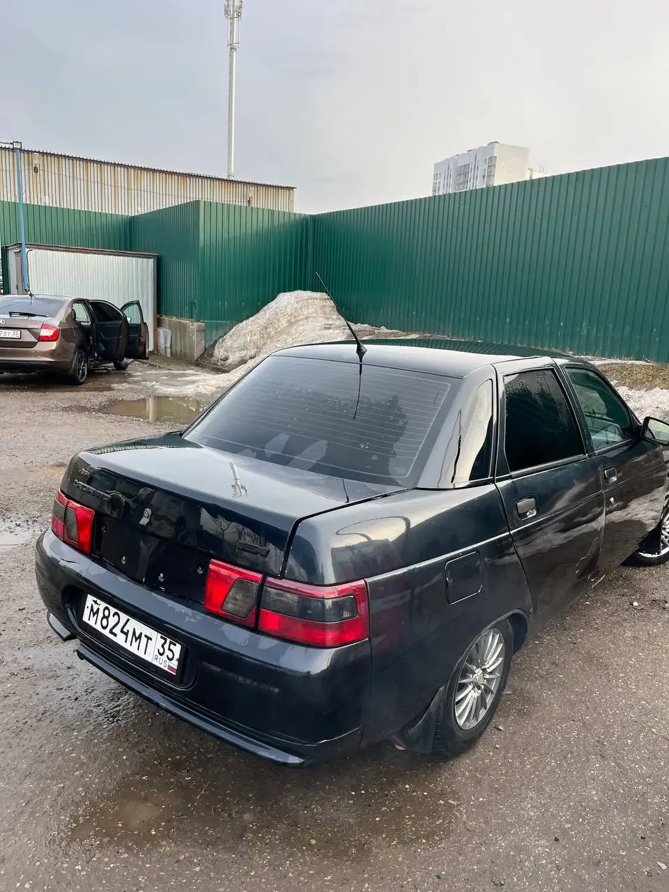 Продажа автомобиля 2006 года с литьем - Авто в Вологда