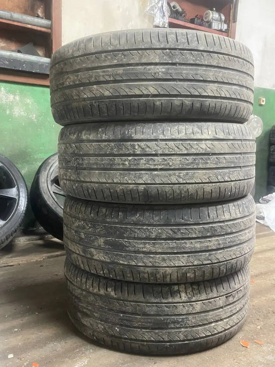 Шина Пирелли P7 225/55 R17 - Шины и диски (Авто) в Вологда