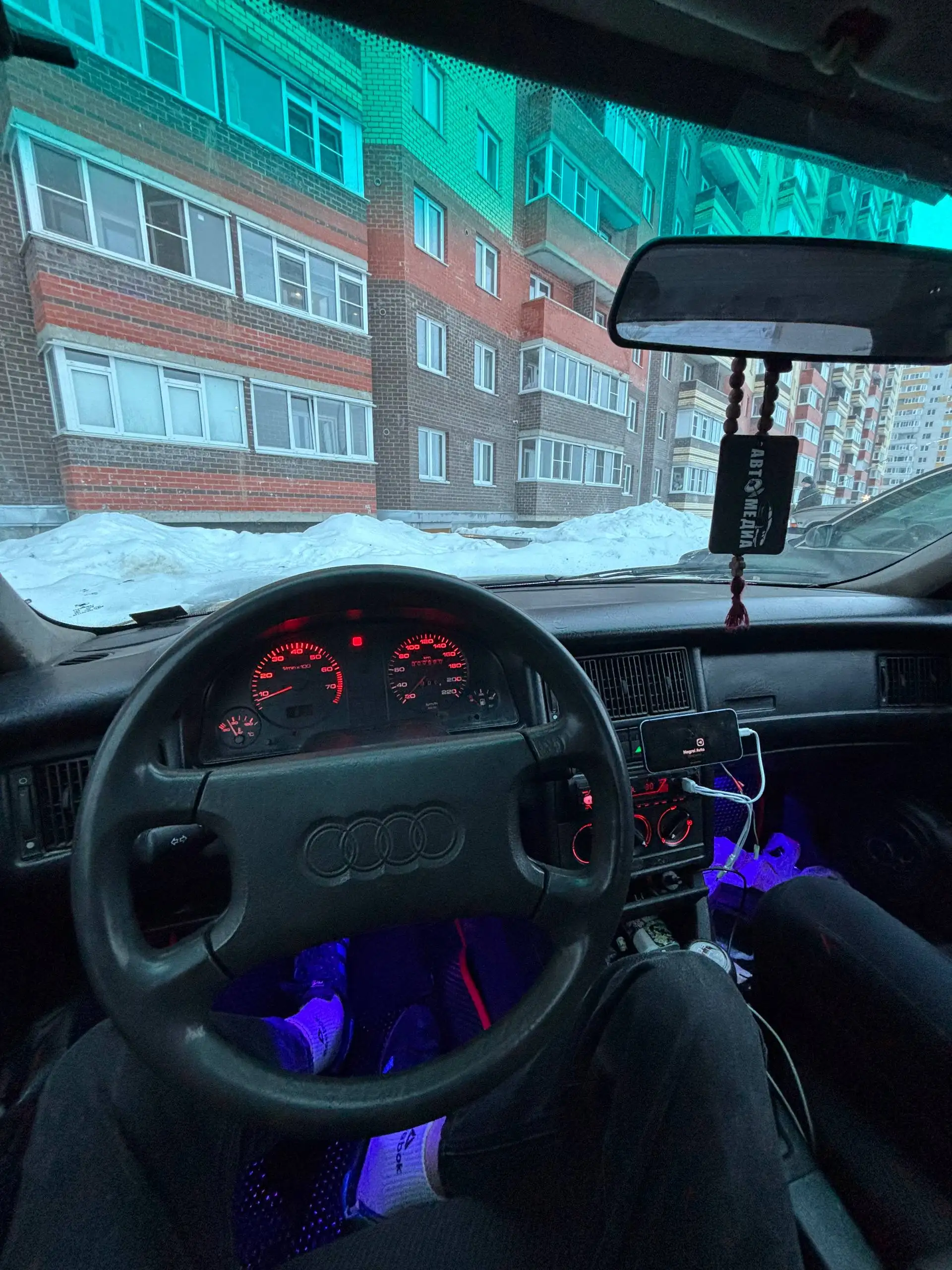 Продажа автомобиля 2 литра - Авто в Вологда