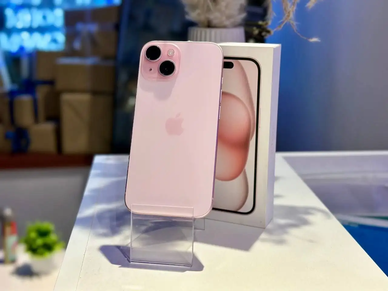 Айфон 15 в идеальном состоянии - Смартфоны (Электроника) в Вологда