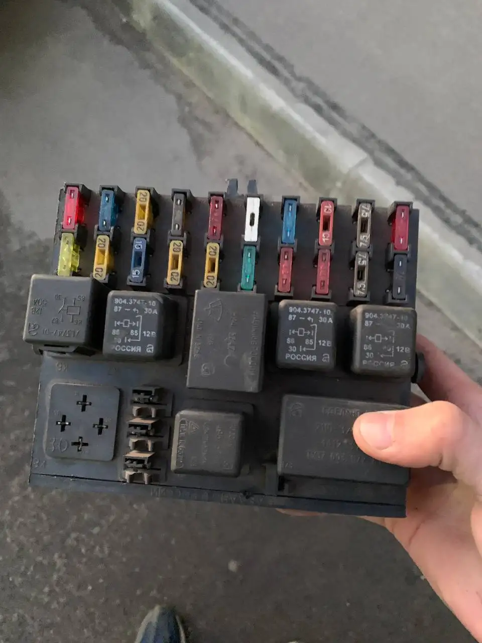 Блок предохранителей для ВАЗ 2110/2112 - Электрооборудование (Запчасти) в Вологда