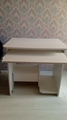 Компьютерный стол б/у - Инструменты в Вологда