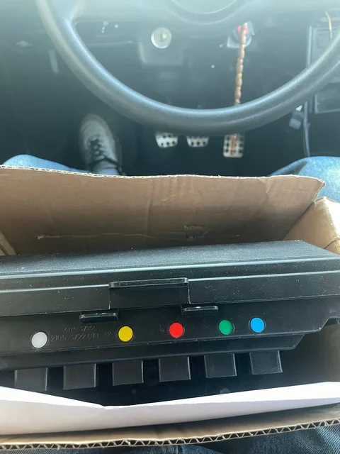 Продажа блока предохранителей/монтажного блока на ВАЗ 2107/2105 - BMW E39 в Вологда