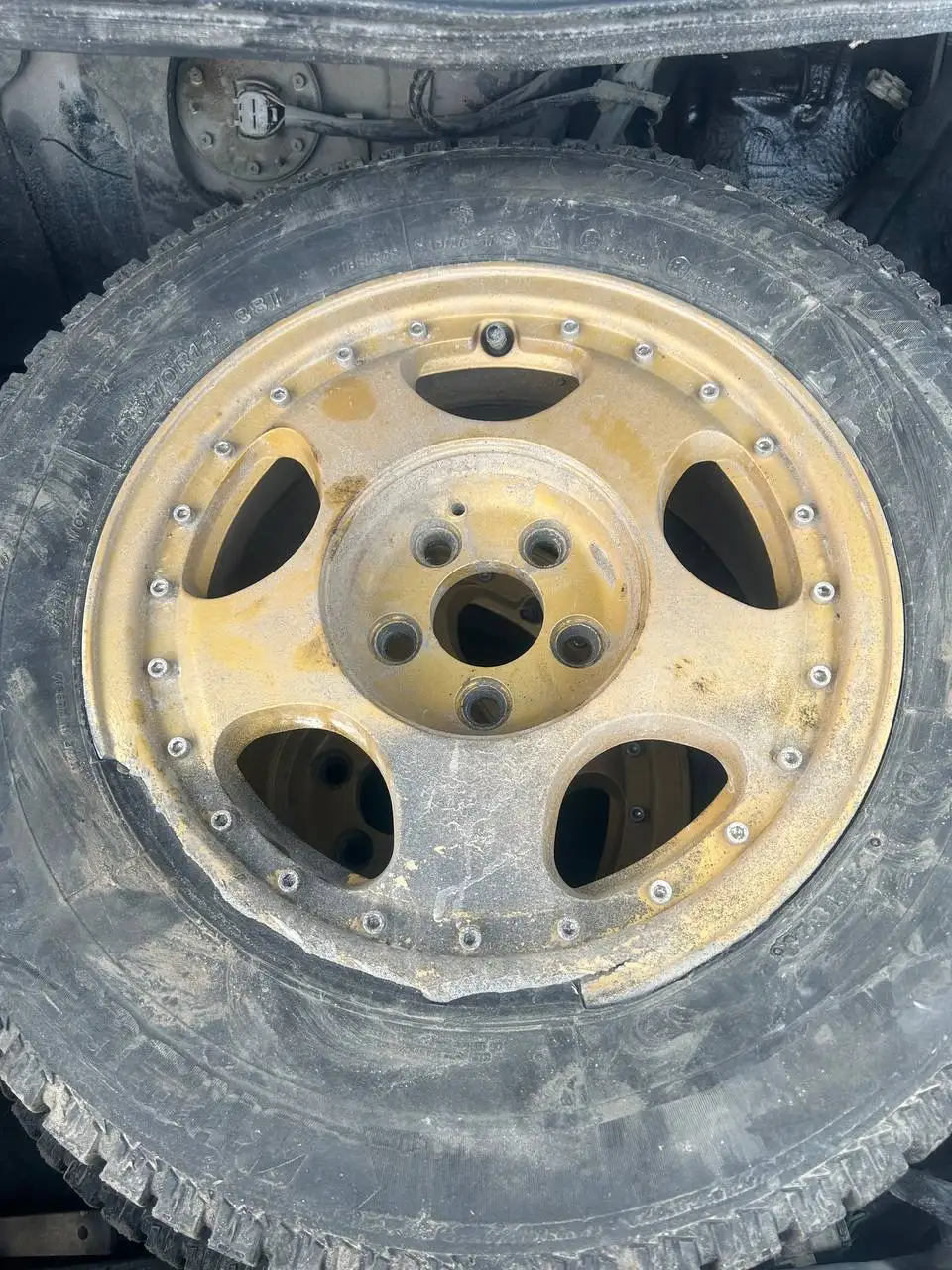 Продам литье с резиной R14 5x100 отверстие 56.1 - Запчасти (Авто) в Вологда