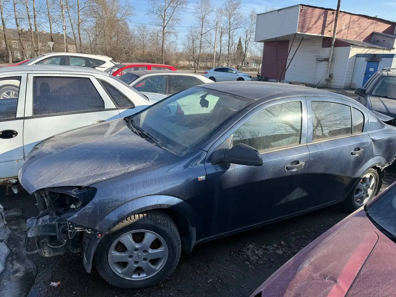 Opel Astra H рестайлинг седан 2011 года после ДТП - Легковые автомобили (Авто) в Вологда