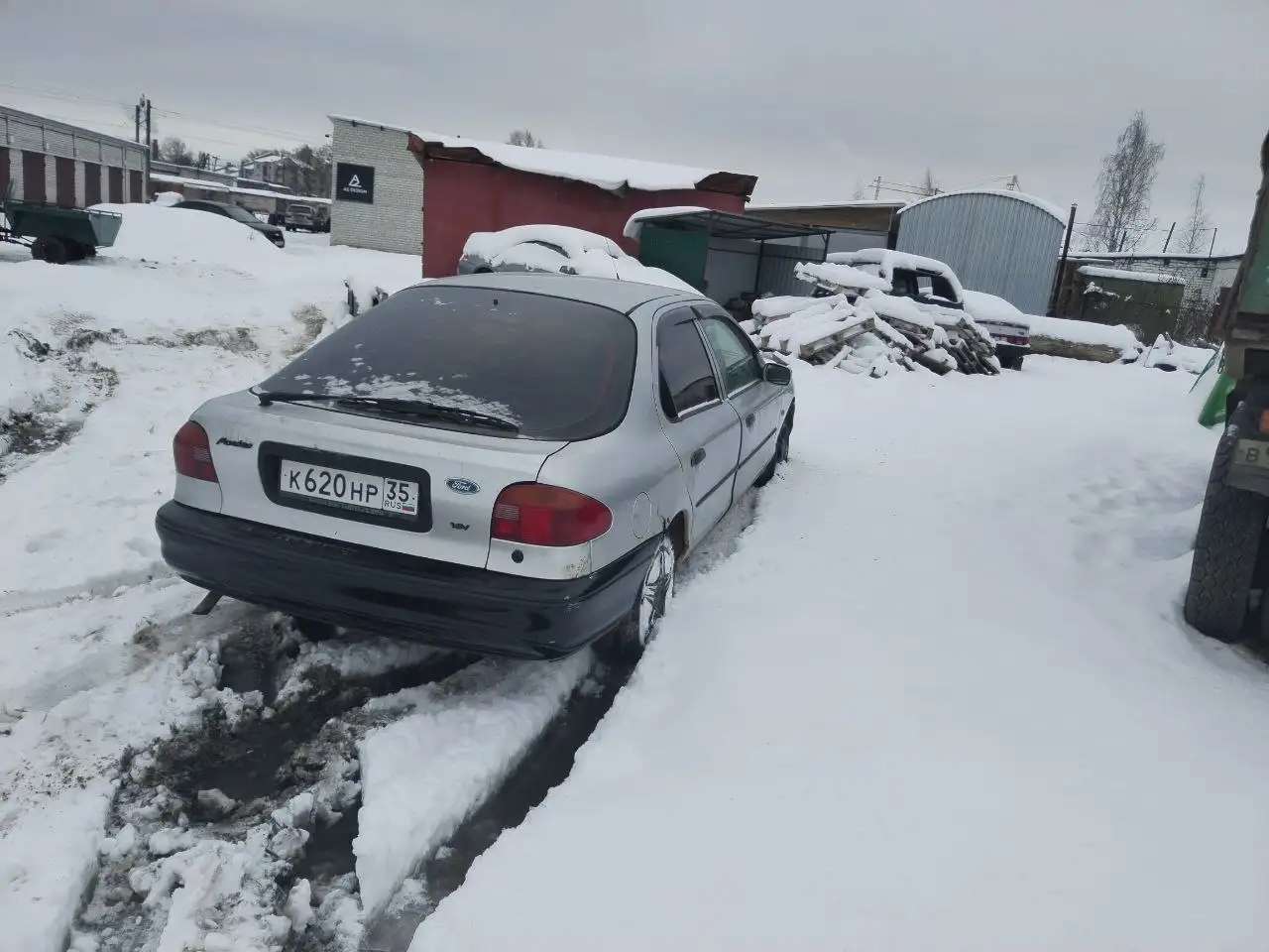 Ford Mondeo 1.8 MT с кондиционером - Авто в Вологда