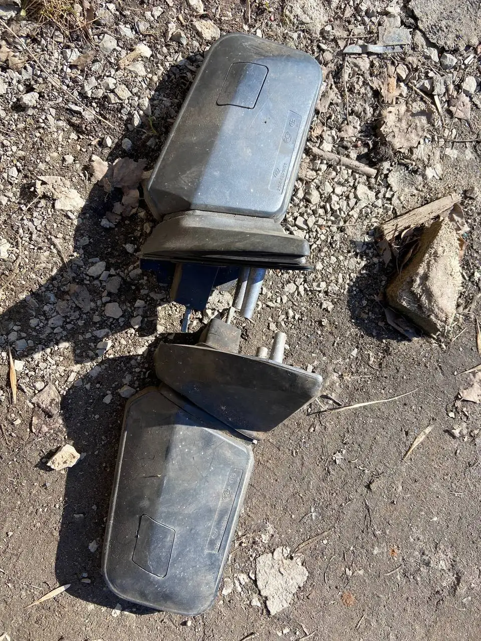 Шина R14 и зеркала ВАЗ 2109-2114 - Запчасти (Авто) в Вологда