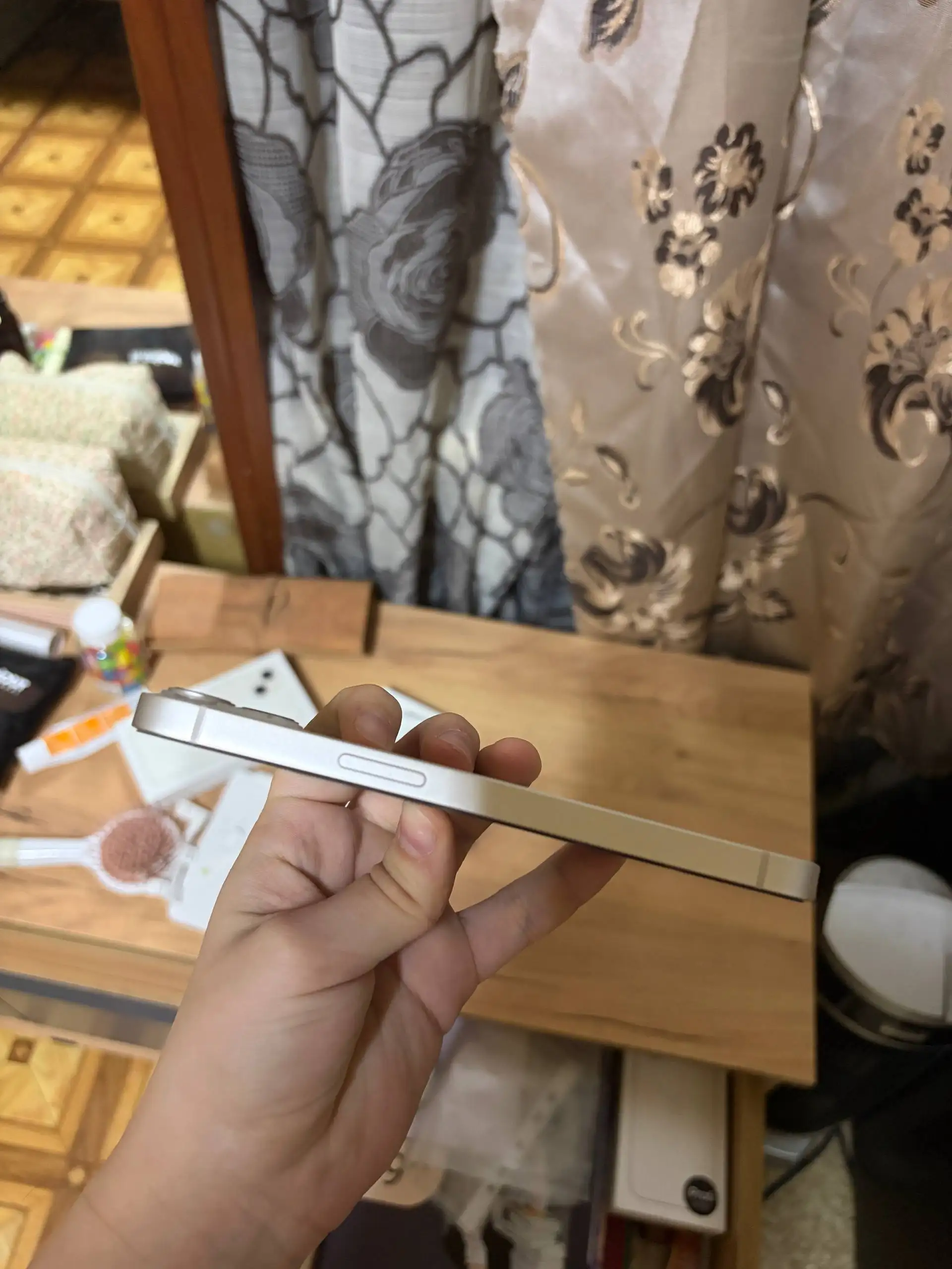 iPhone 13 в отличном состоянии - Смартфоны (Электроника) в Вологда