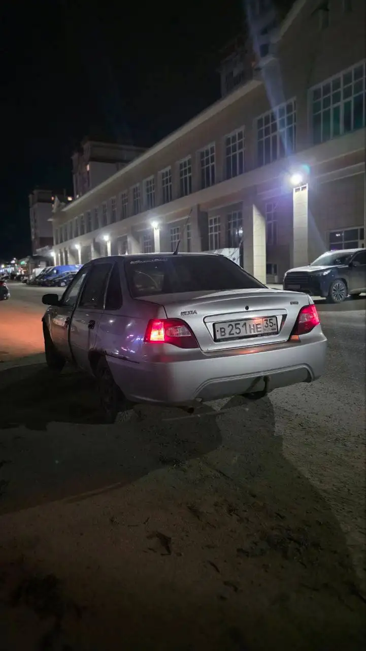 Продажа автомобиля 2011 года - Авто в Вологда