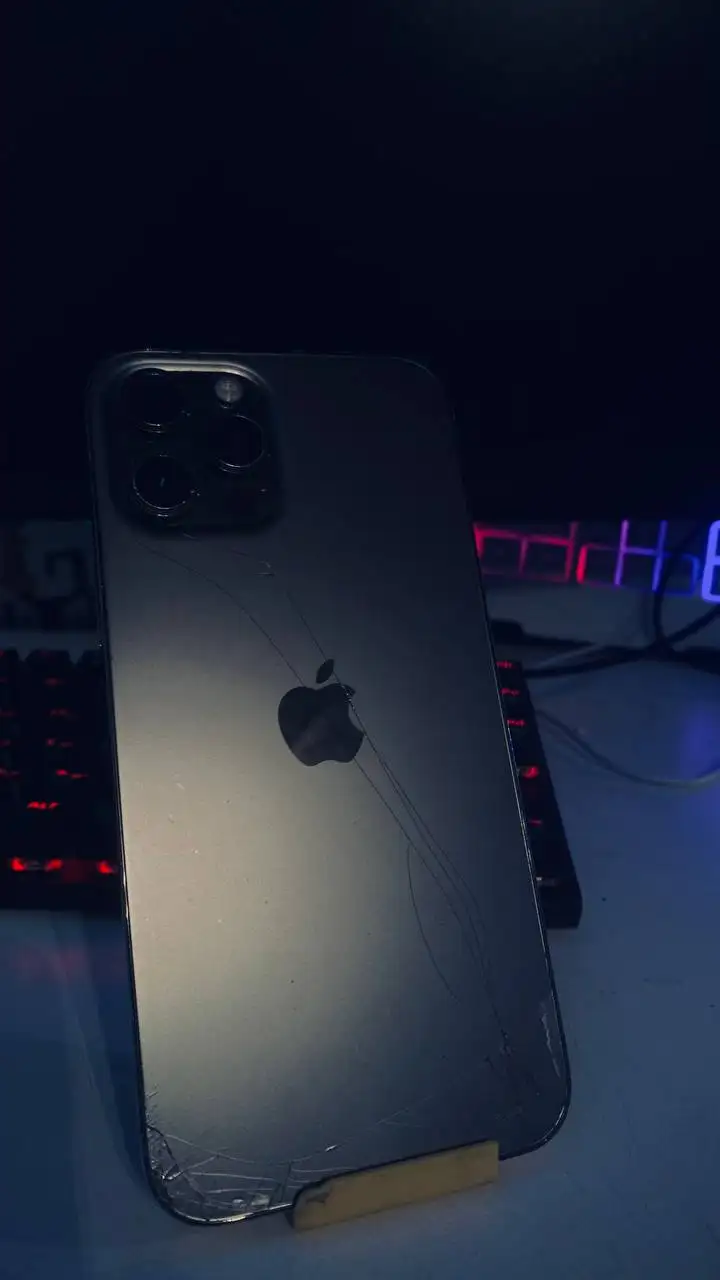 Продам iPhone 12 Pro Max - Смартфоны (Электроника) в Вологда