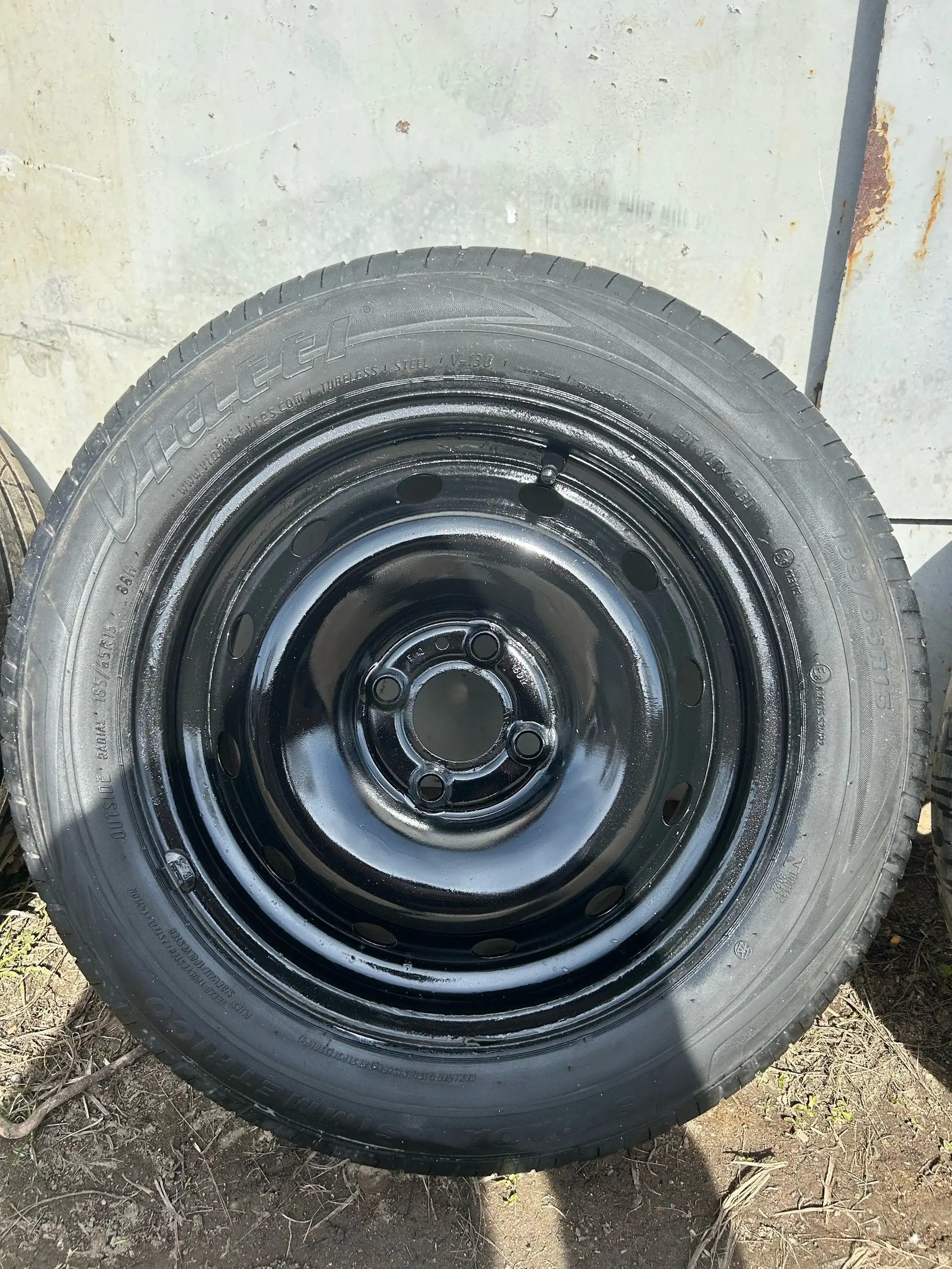 Летние колеса Viatti Strada 185/65 R15 - Шины и диски (Авто) в Вологда