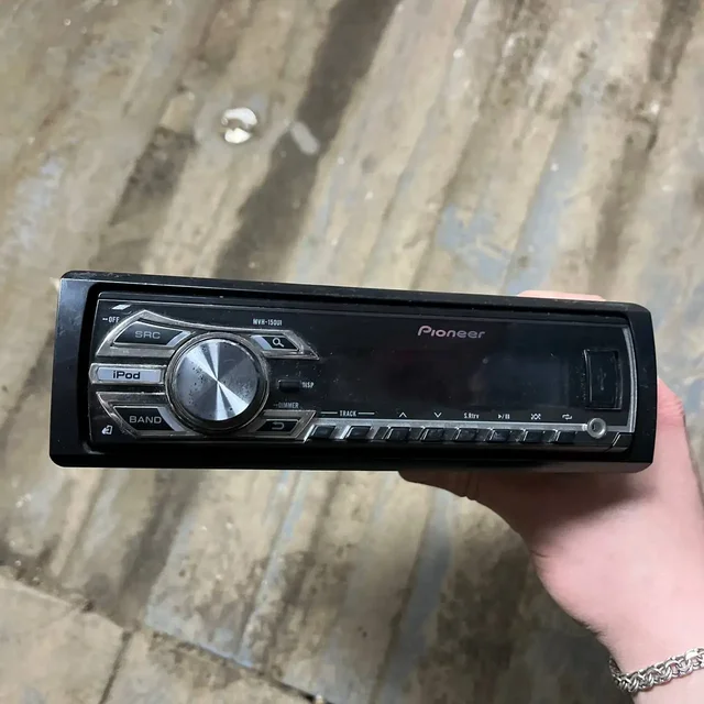 Продам магнитолу Pioneer - Документы в Вологда