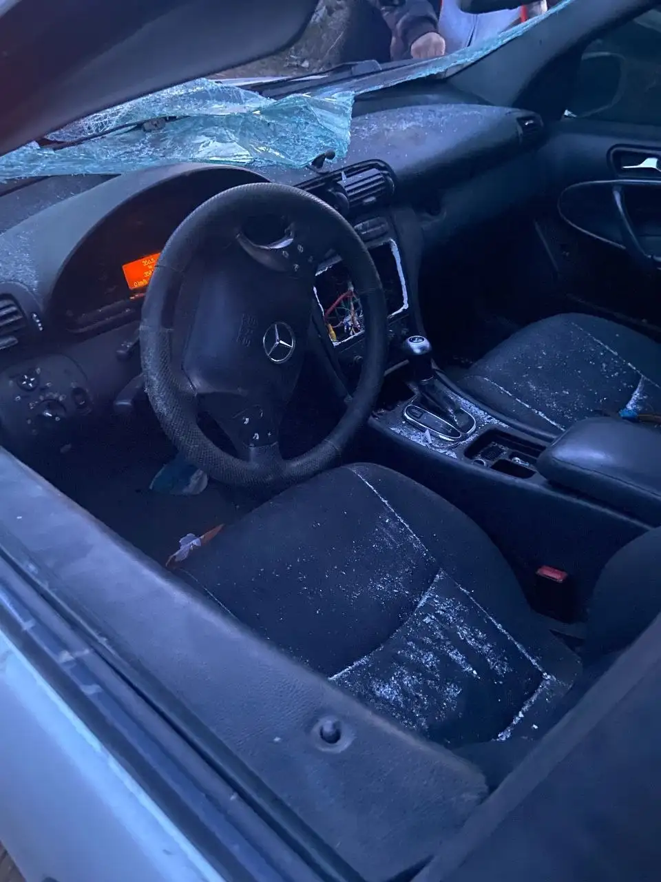 Mercedes-Benz C200 2000г в разборе - Автозапчасти и разборка (Авто) в Вологда