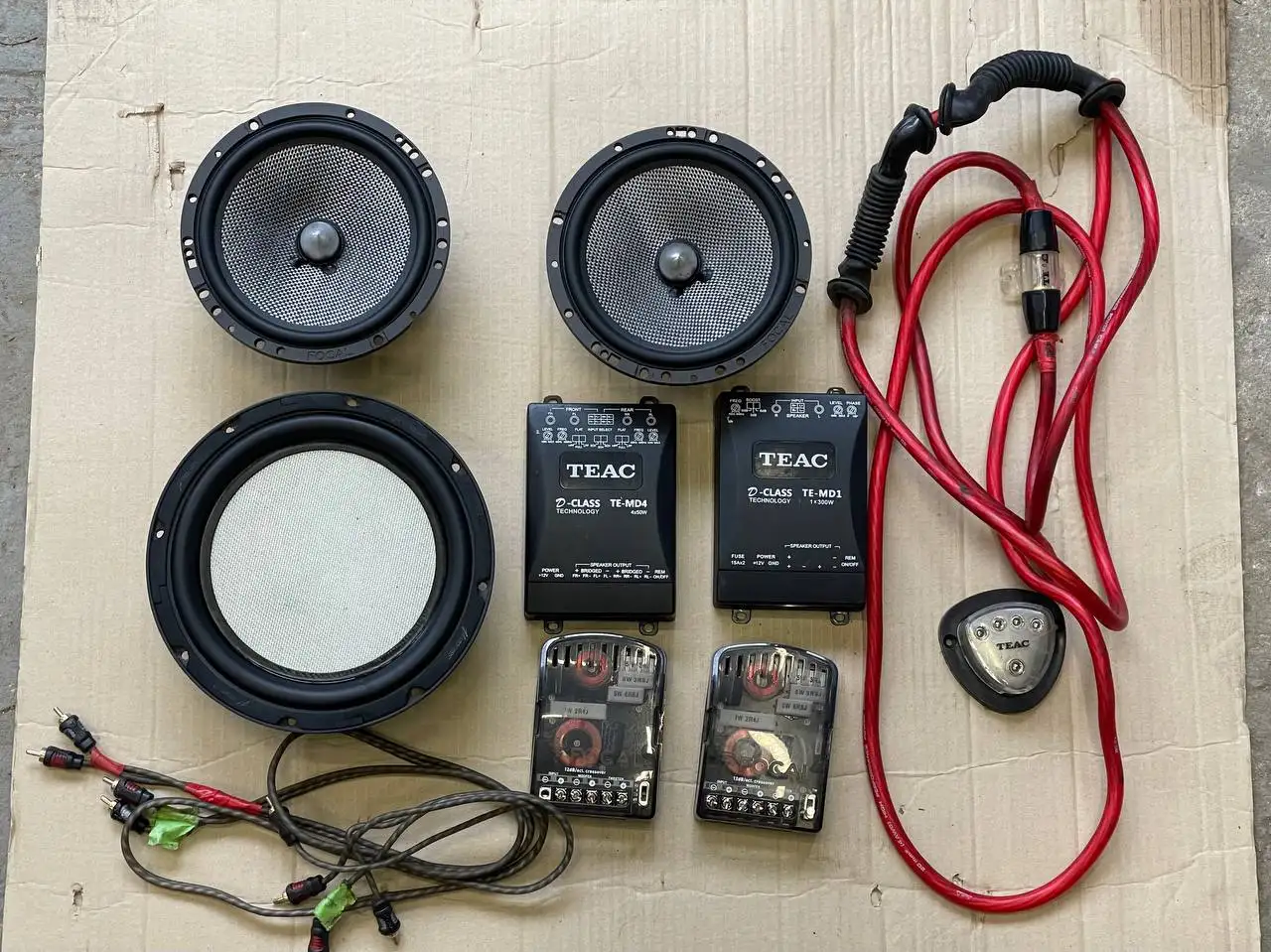 Продам комплект акустики Focal - Автозвук (Авто) в Вологда