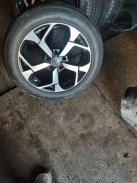 Зимняя резина 205/65 R16 R17 Yokohama iceGuard iG35 (H) шипованные 2,9-5 - Шины и диски в Вологда