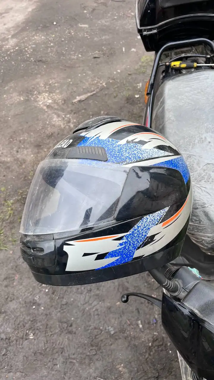 Продам скутер на полном ходу - Скутеры (Авто) в Вологда