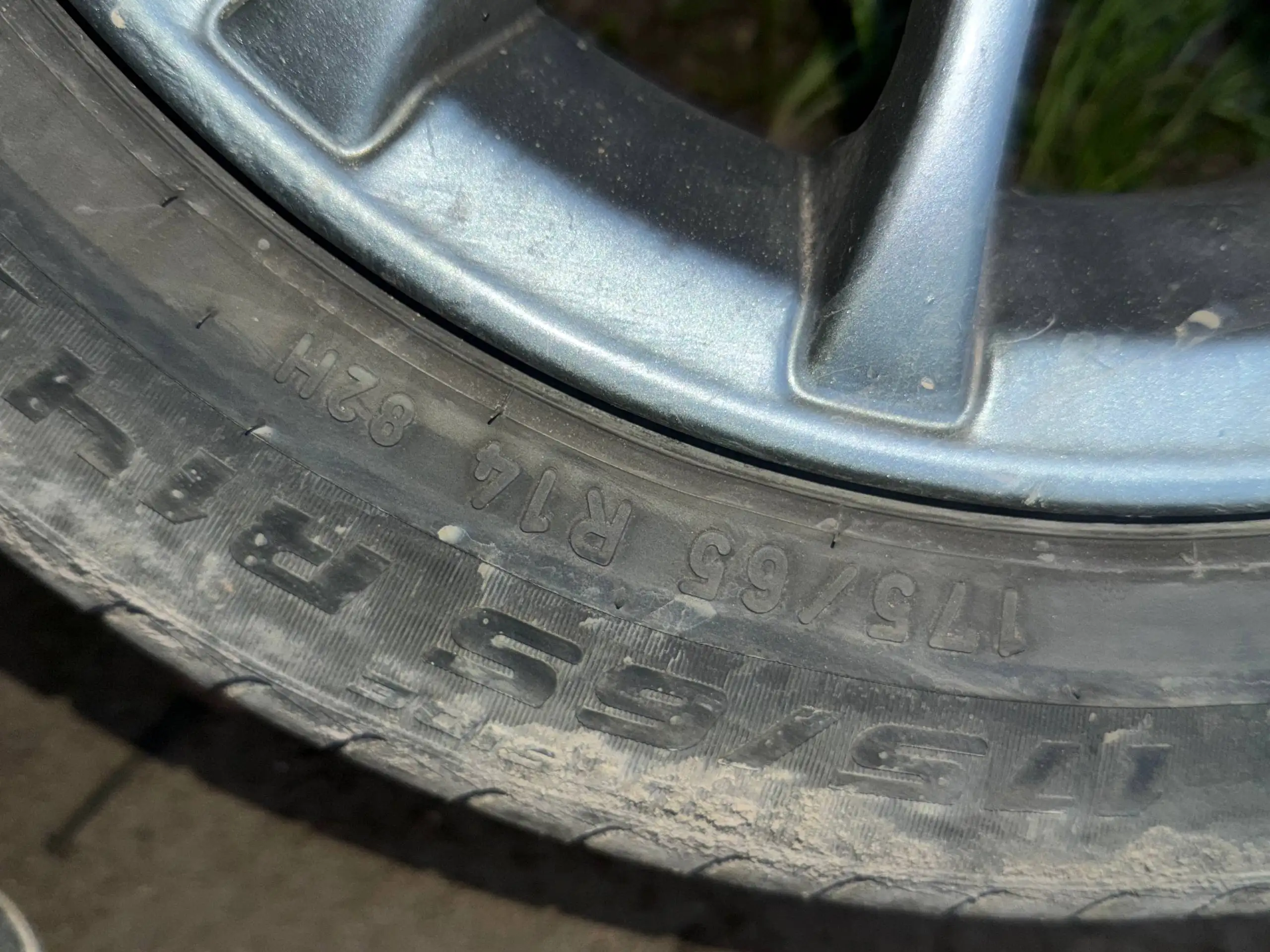 Продам 4 колеса 175/65 R14 - Шины и диски (Авто) в Вологда