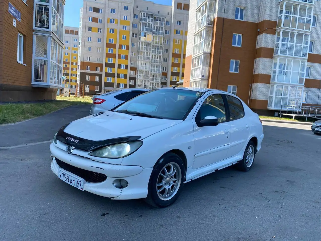 Продажа авто с кондиционером, Стингер, летняя резина и литье - Авто в Вологда