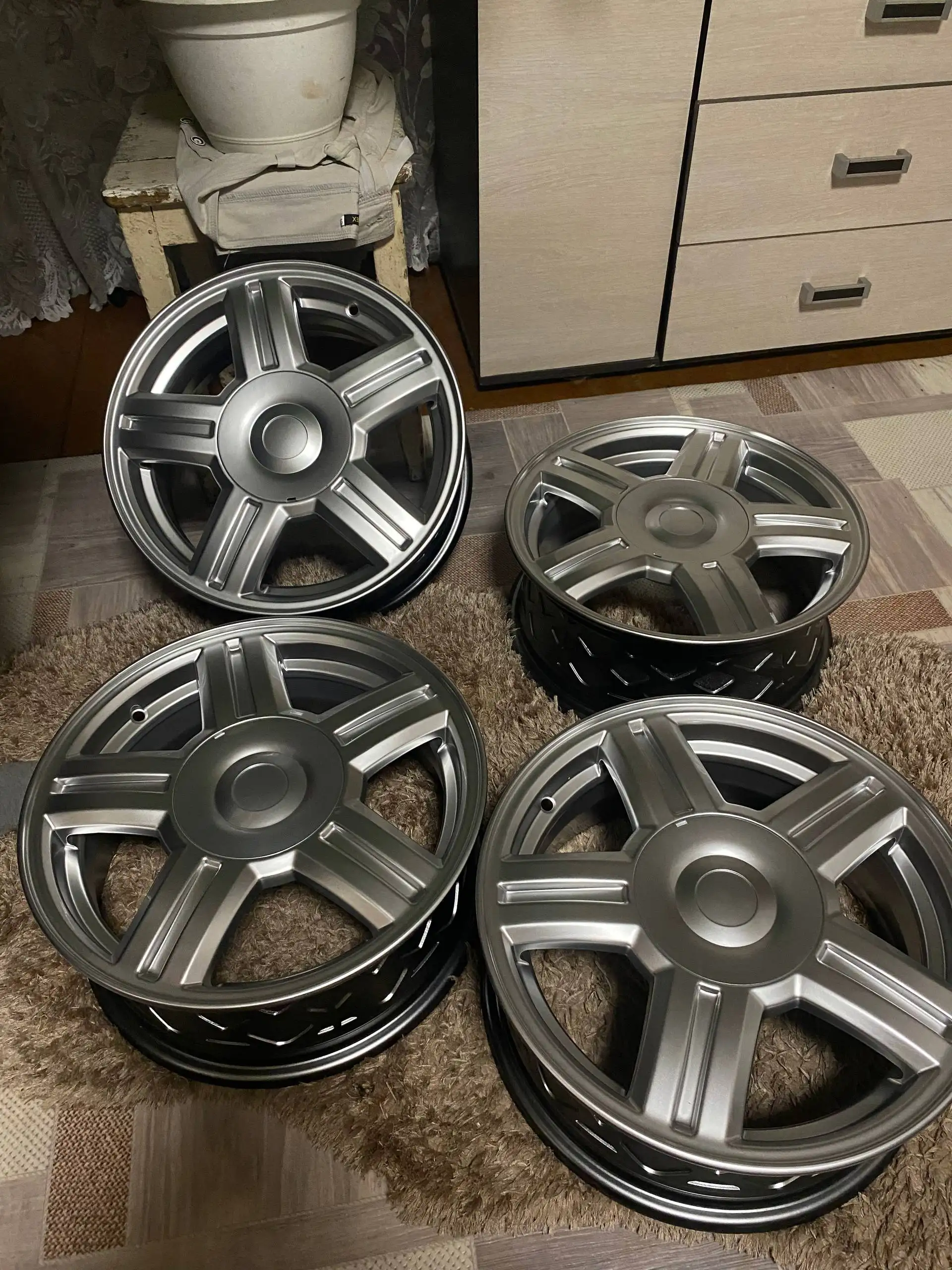 Продам шины R16 195/45 - Шины и диски (Авто) в Вологда