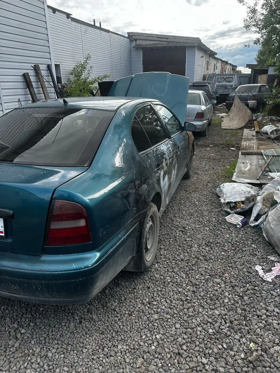Продажа Шкода и десятки на запчасти - Запчасти (Авто) в Вологда