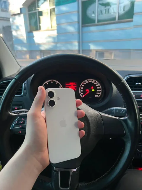 iPhone 16 128GB - Барахолка в Вологда