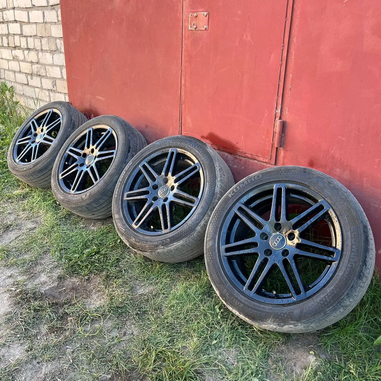 Продам диски на Audi с резиной R17 5*112 - Диски и шины (Запчасти) в Вологда