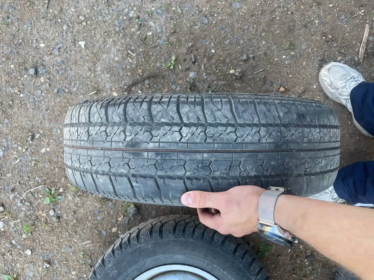 175/70 R13 резина - Шины (Авто) в Вологда