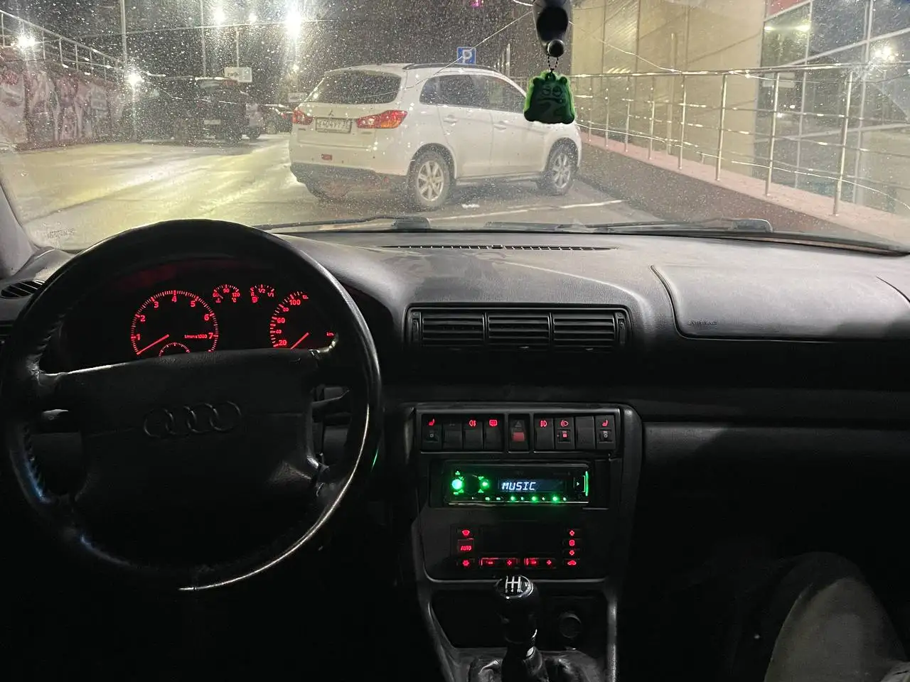 Audi A4 B5 1998 года - Легковые автомобили (Авто) в Вологда
