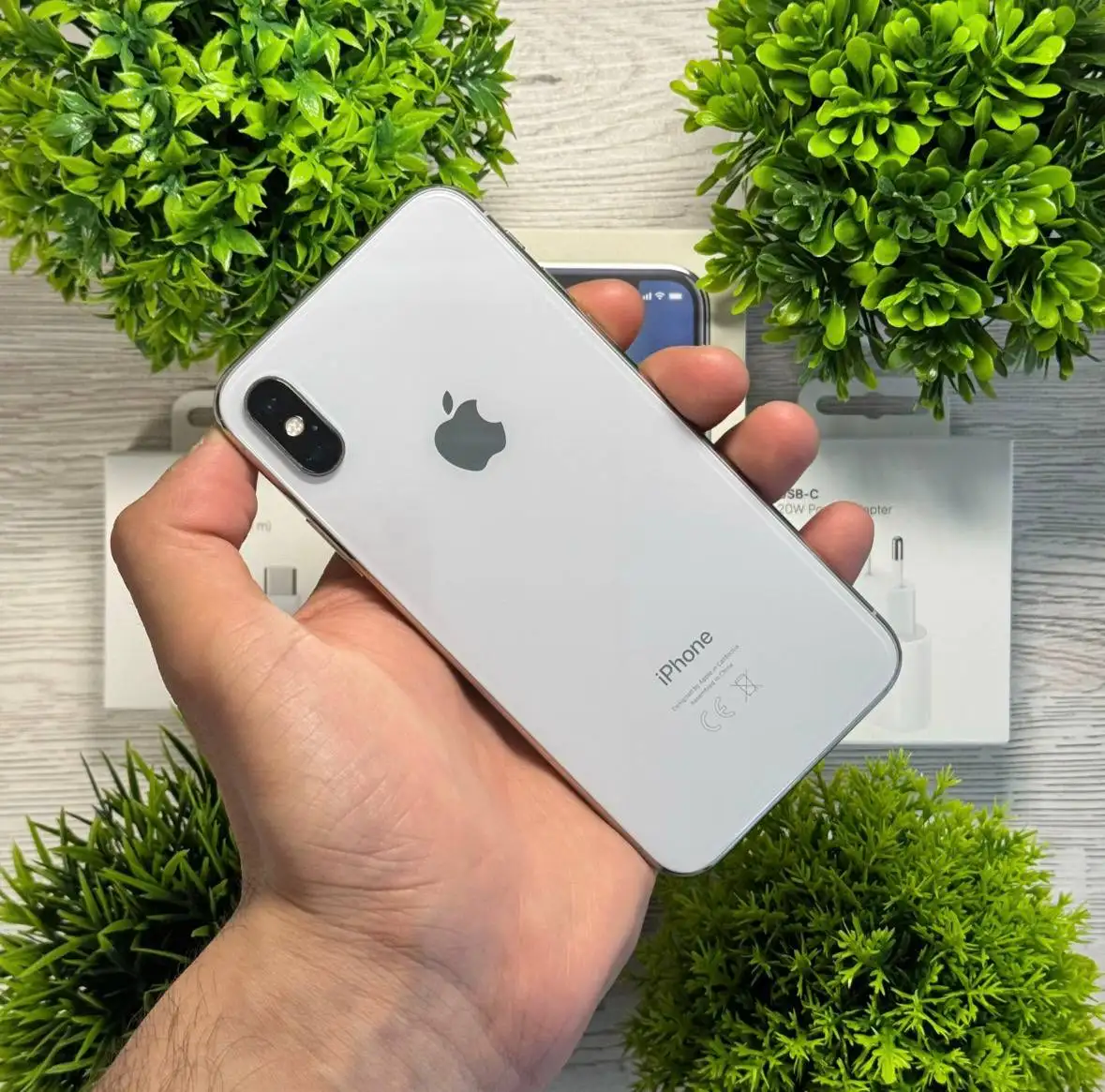 iPhone X 64Gb Silver с заменой аккумулятора - Смартфоны (Электроника) в Вологда