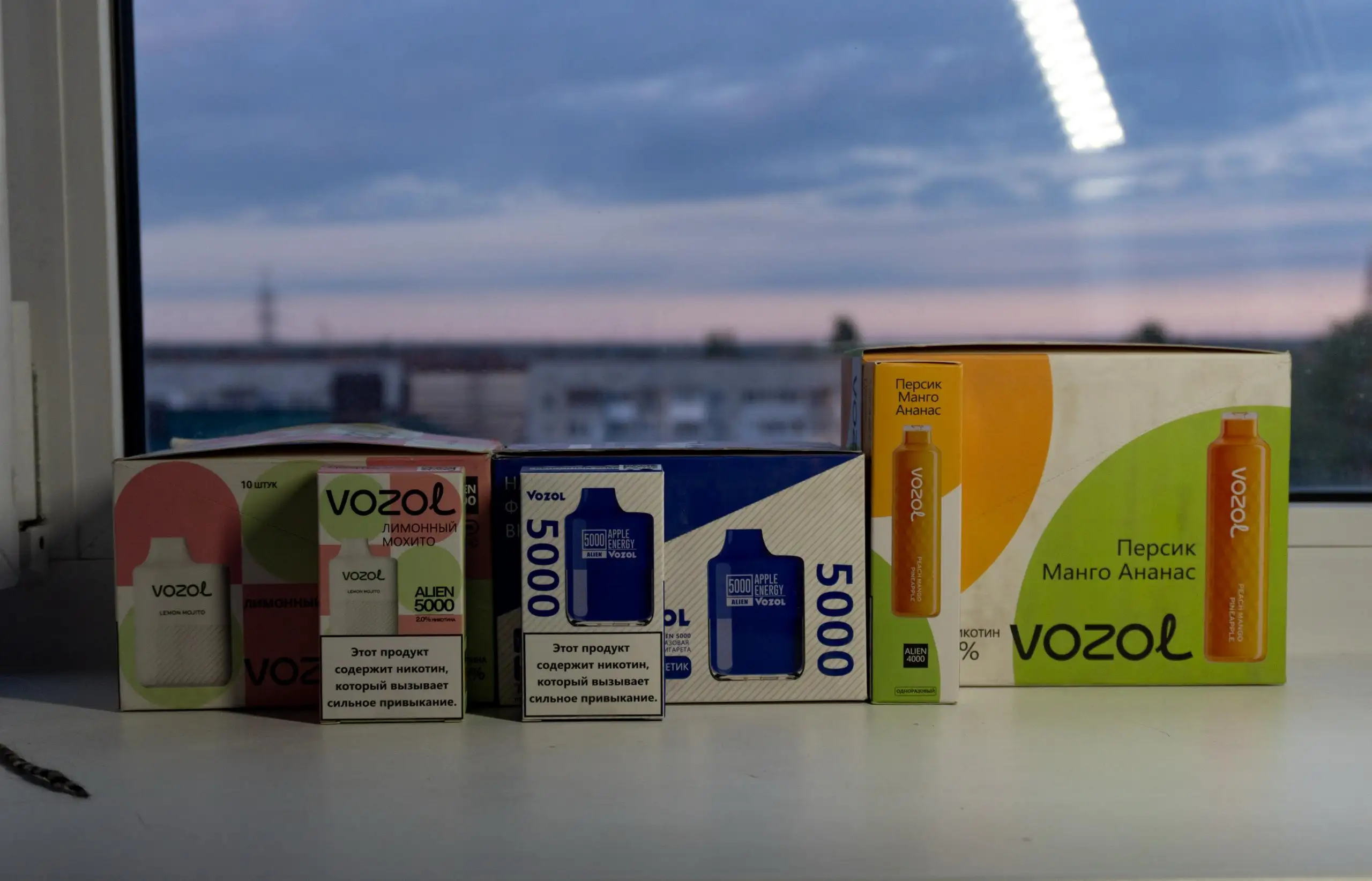 Продажа Vozol Alien 5000 и Alien 4000 оптом и в розницу - Электронные сигареты (Электроника) в Вологда