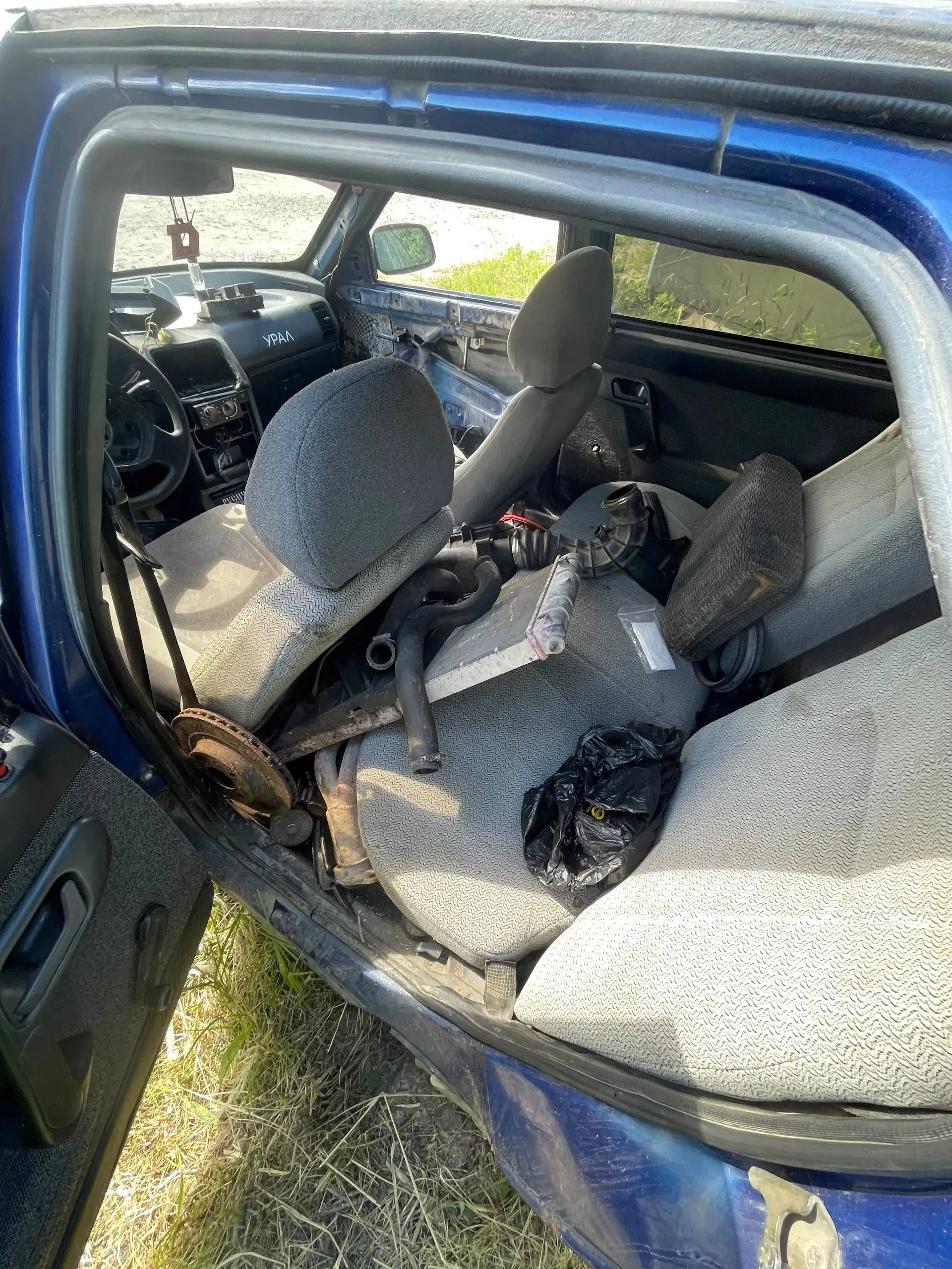 Запчасти на auto - Запчасти (Авто) в Вологда