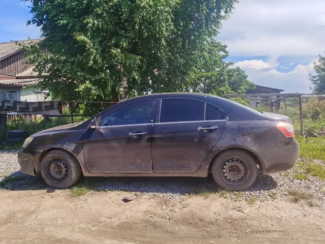 Джили Эмигрант ES 7 - Авто в Вологда