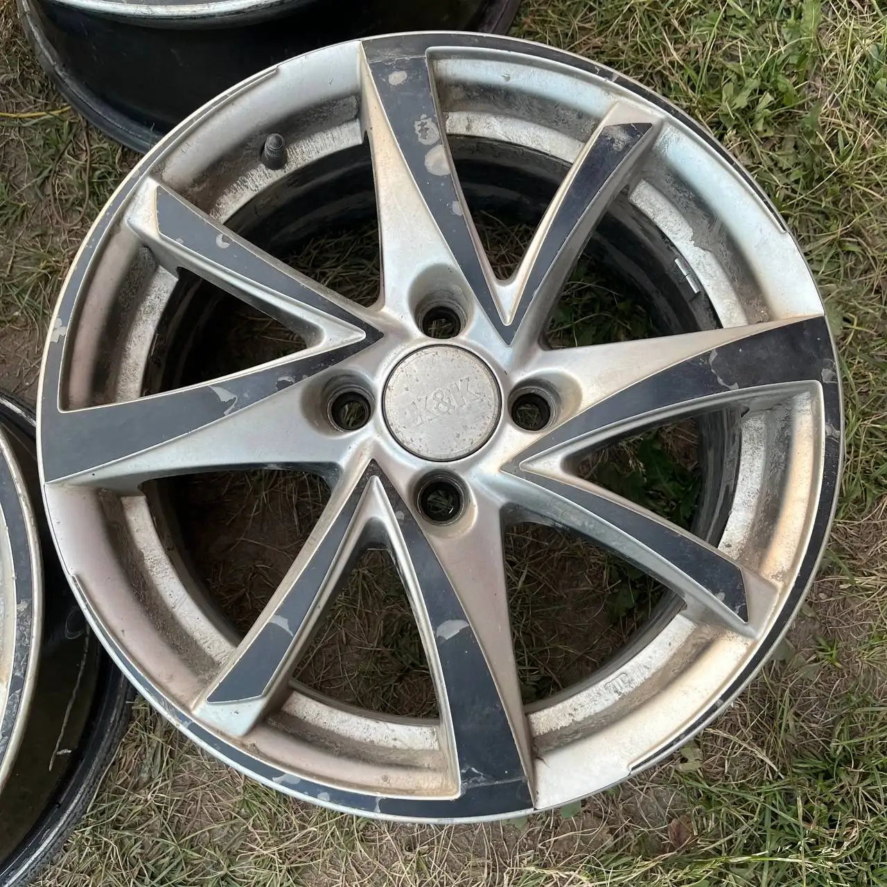 Продам диски R15 4x100 K&K - Шины и диски (Авто) в Вологда
