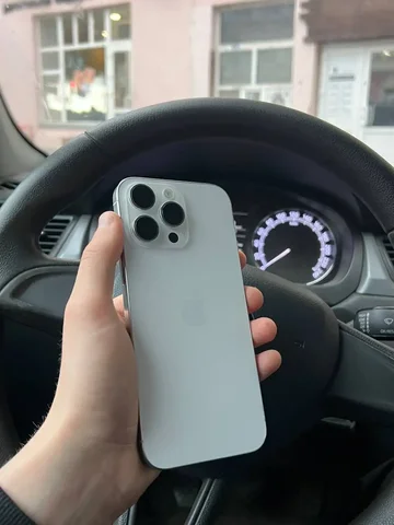iPhone 16 Pro Max 256GB - Мопеды в Вологда