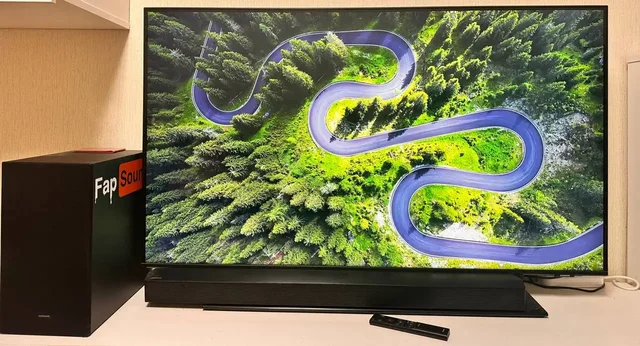 Продам телевизор Samsung Smart TV 55 дюймов в хорошем состоянии - Фотоаппараты в Вологда