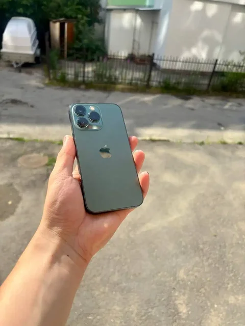 iPhone 13 Pro 256GB - Фотоаппараты в Вологда