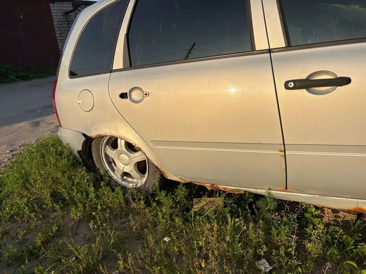Продам на калину универсал - Авто в Вологда