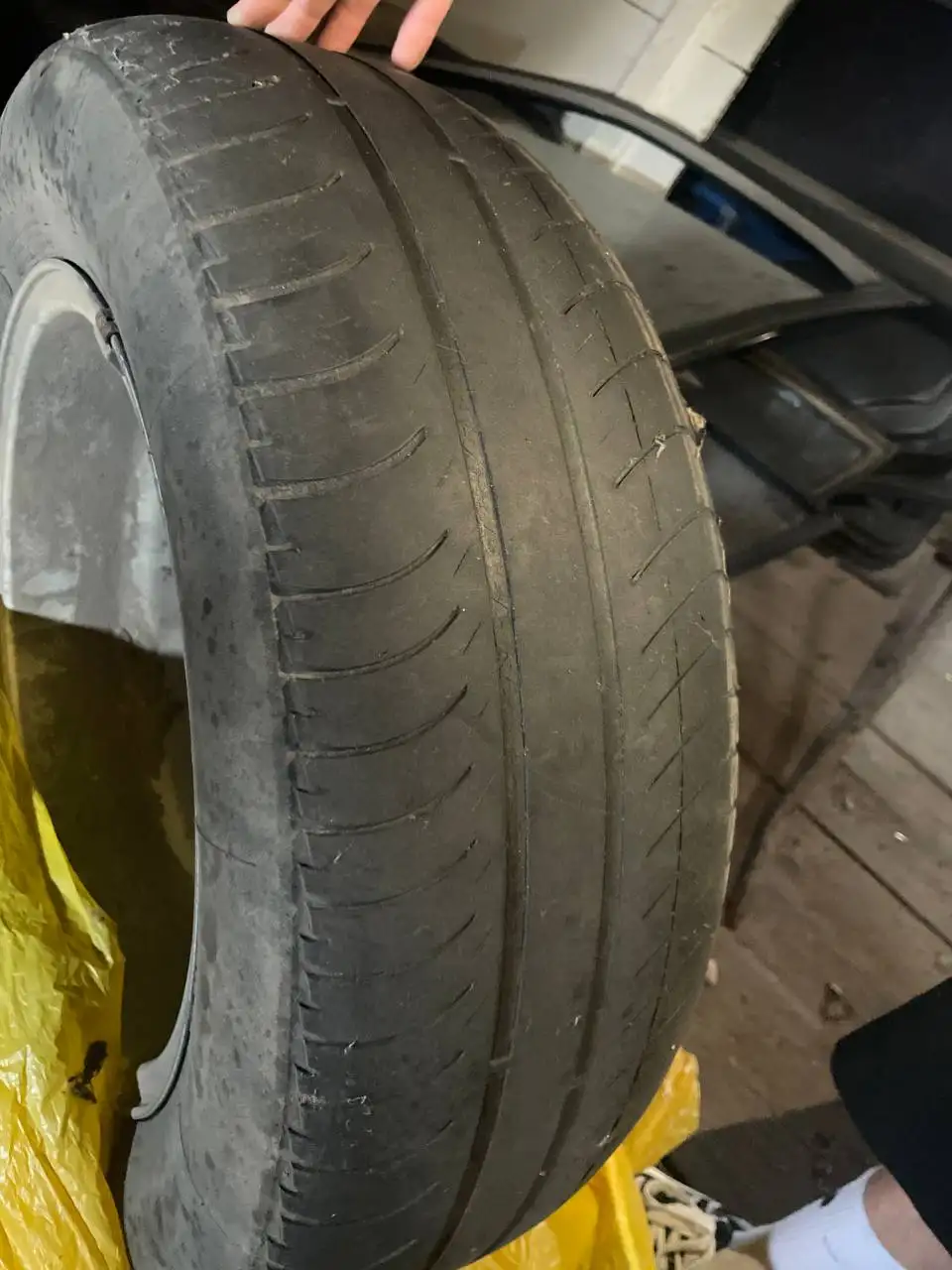 Продам колеса на VW Passat B5 и двери от 09 - Колеса, Запчасти (Авто) в Вологда