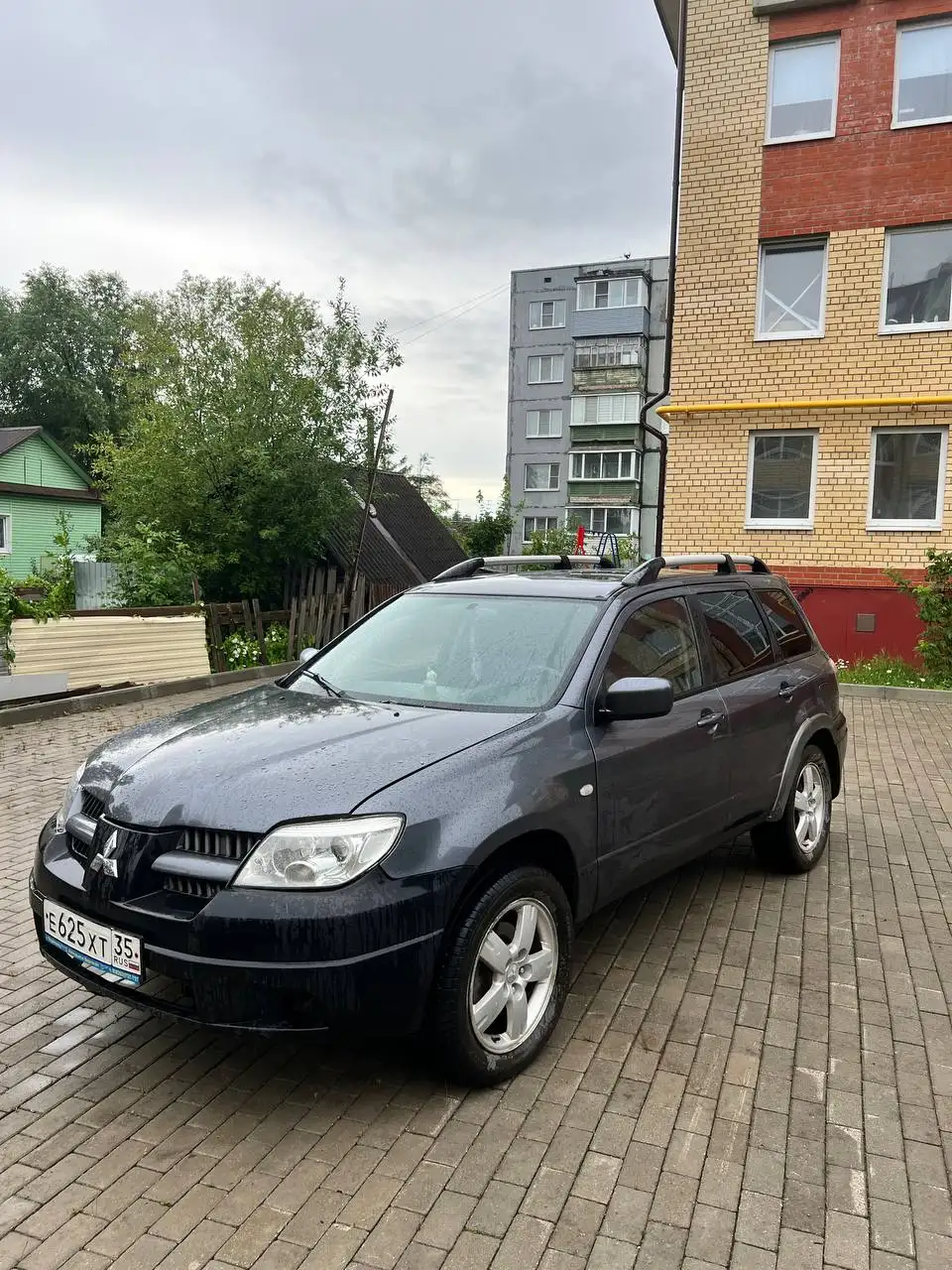 Mitsubishi Outlander 2.4 AWD Automatic - Внедорожники (Авто) в Вологда