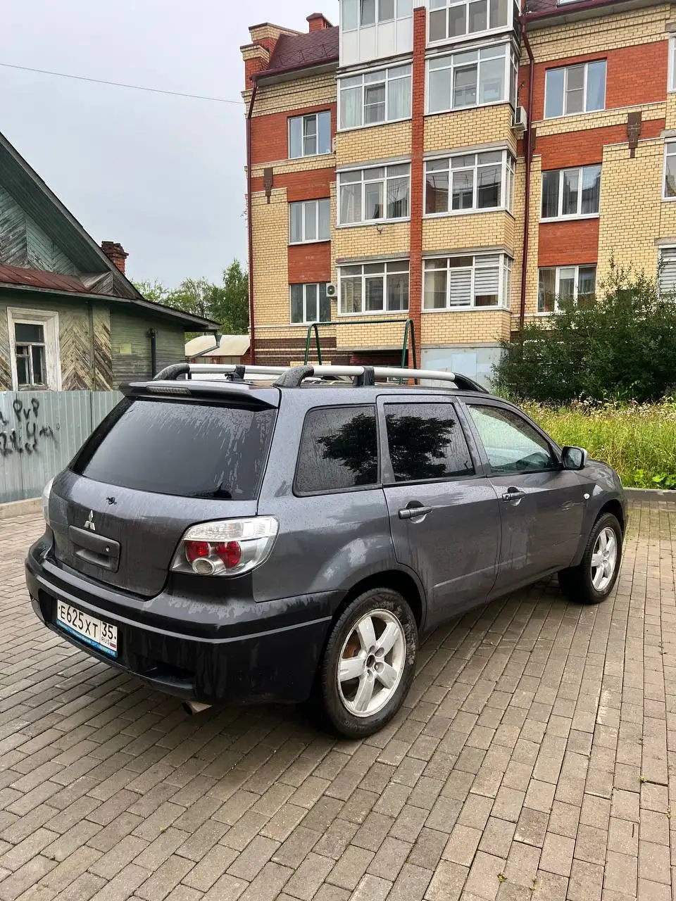 Mitsubishi Outlander 2.4 AWD Automatic - Внедорожники (Авто) в Вологда
