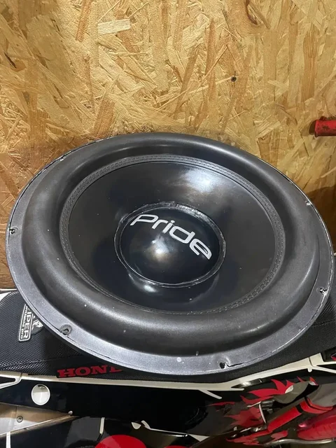 Продам сабвуфер Pride mt15 - Автозапчасти и разборка в Вологда