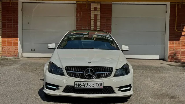 Mercedes C-Class 2012 - Автозапчасти и разборка в Вологда