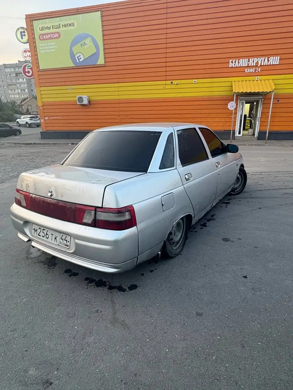 ВАЗ 2107 (Чирик) 2003 года, требует кузовного ремонта - Легковые автомобили (Авто) в Вологда