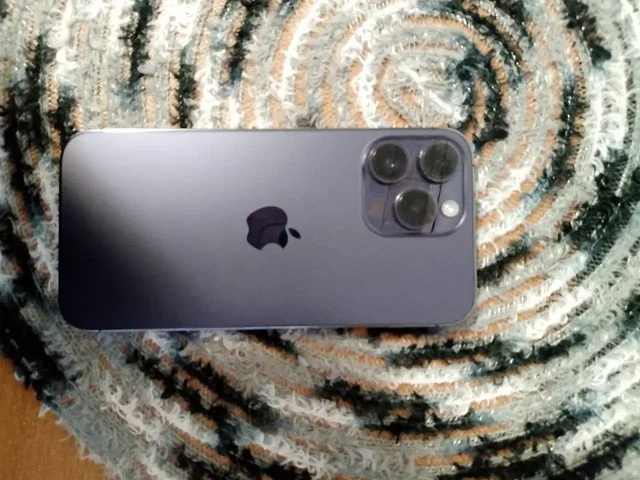 Продам iPhone 14 Pro Max 256GB - Электроника в Вологда