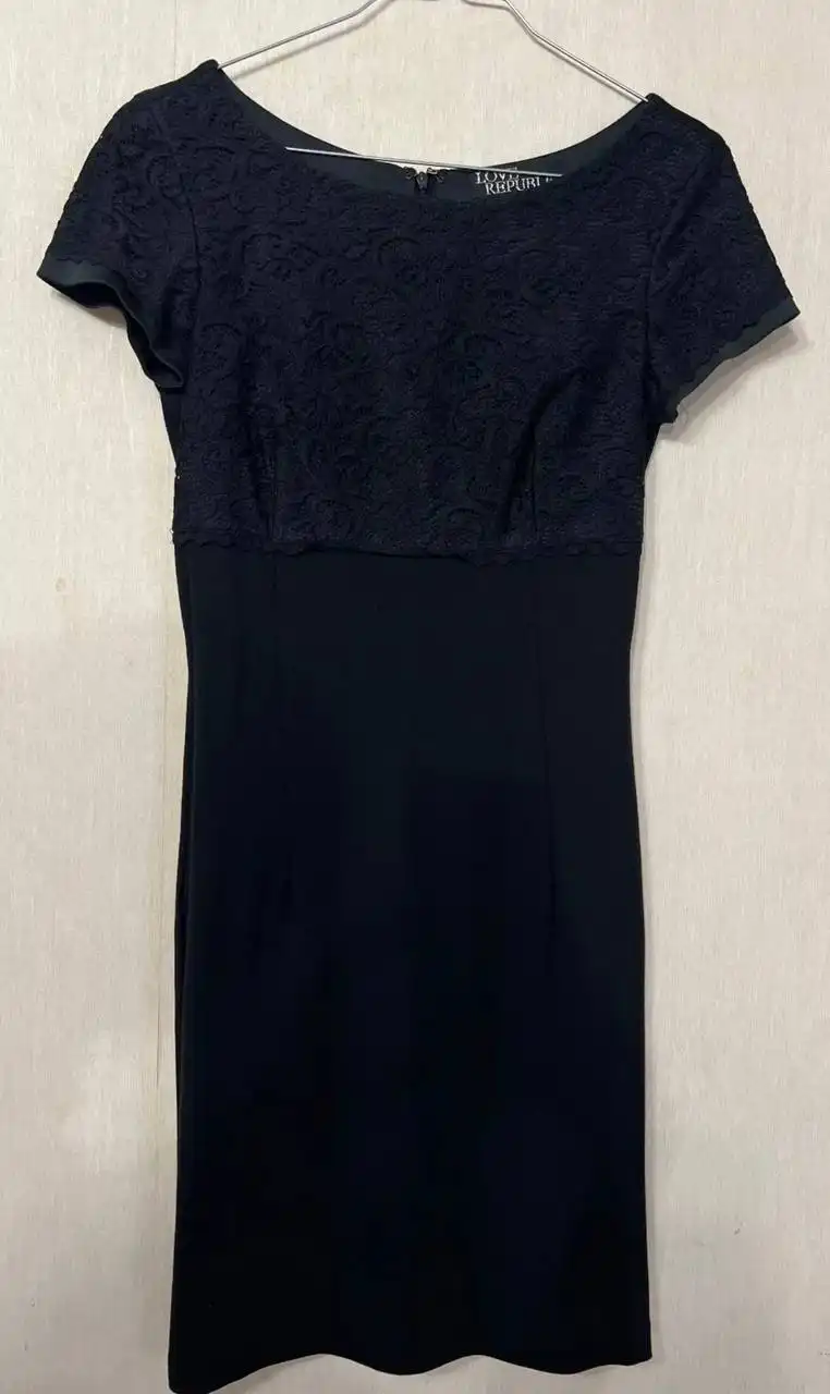 Черное платье Love Republic