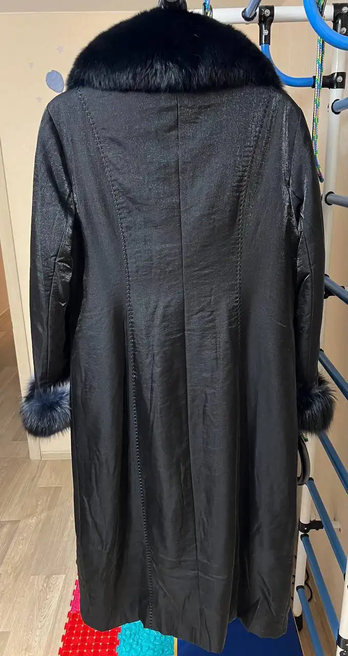 Зимнее пальто/плащ 52 размера