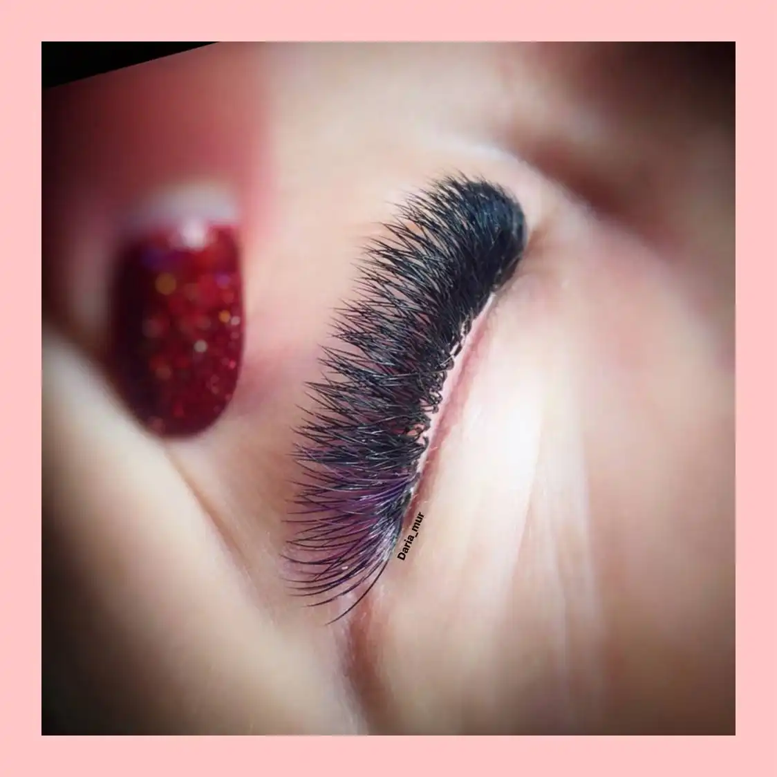 Наращивание ресниц LED-технологией