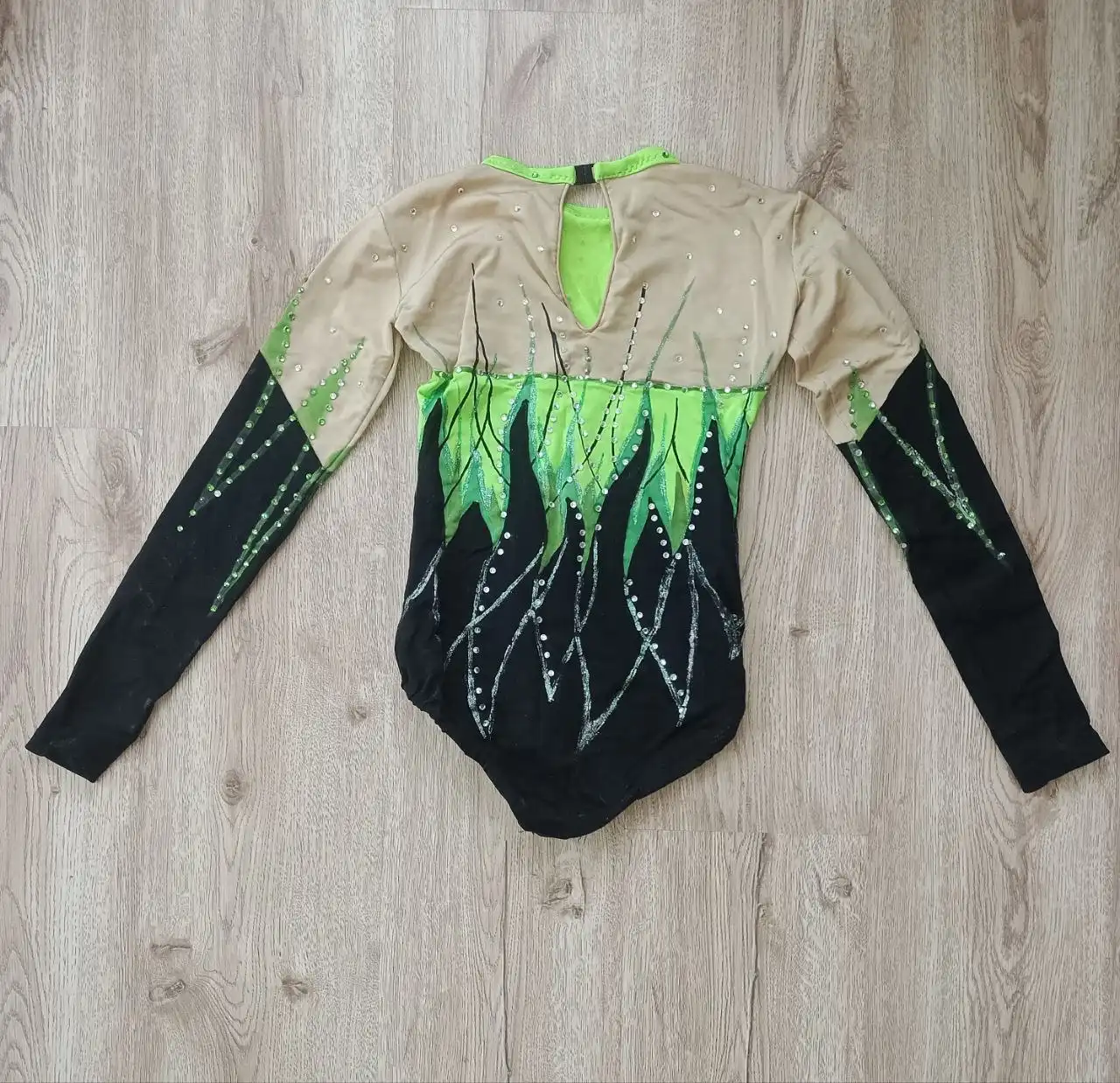 Продажа костюмов для спортивной аэробики