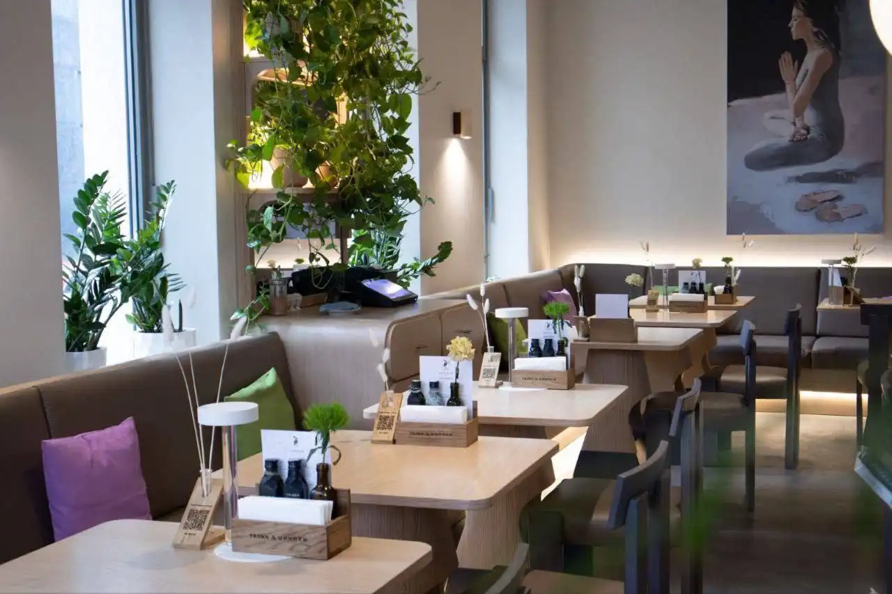 Вакансия повара-универсала в бистро Циники